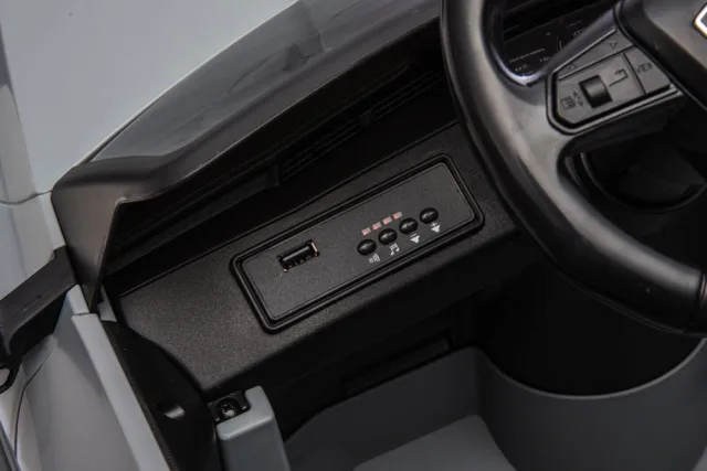 Audi SQ8 elektriauto 12 V – pilt 8