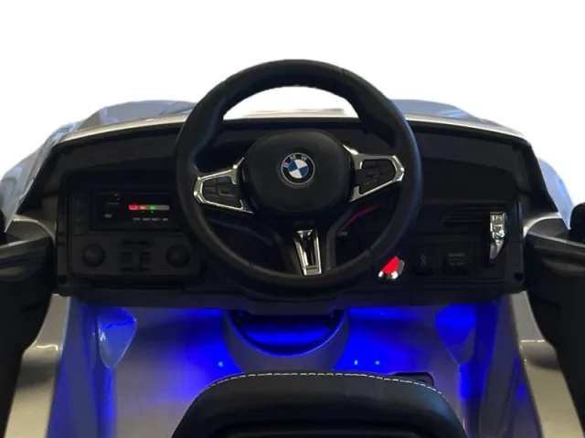 BMW M5 elektriauto 24 V – pilt 11