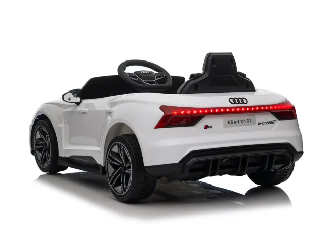Audi RS e-tron GT elektriauto 12 V – pilt 6