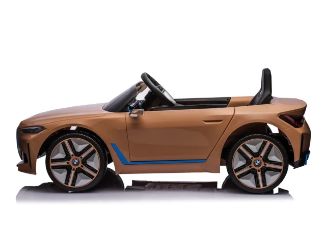 BMW i4 elektriauto 12 V – pilt 4