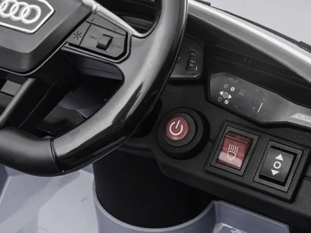 Audi RS6 elektriauto 12 V – pilt 11