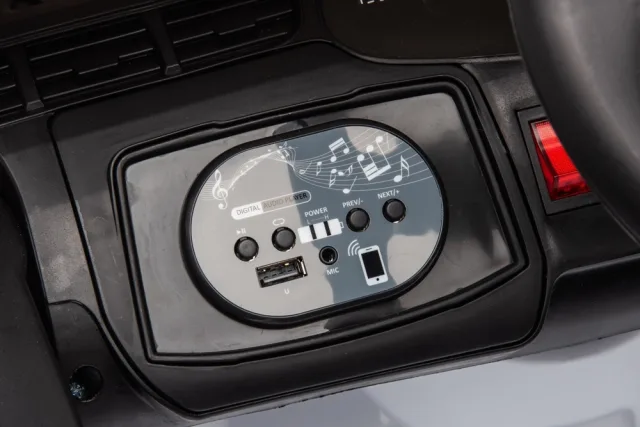 Audi Q7 elektriauto 12 V – pilt 8