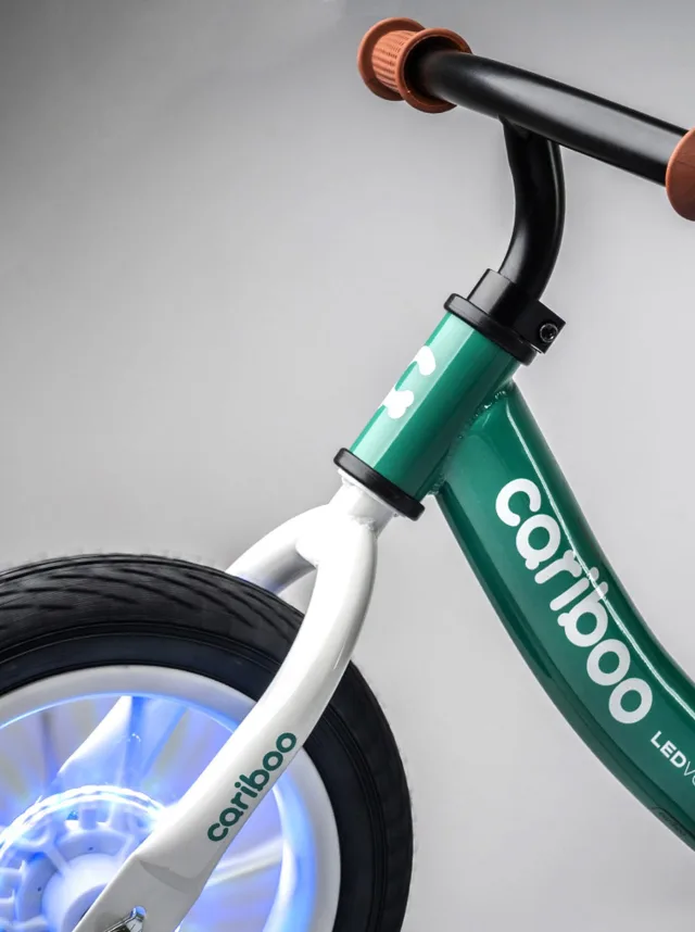 Cariboo Ledventure jooksuratas LED-ratastega – pilt 12